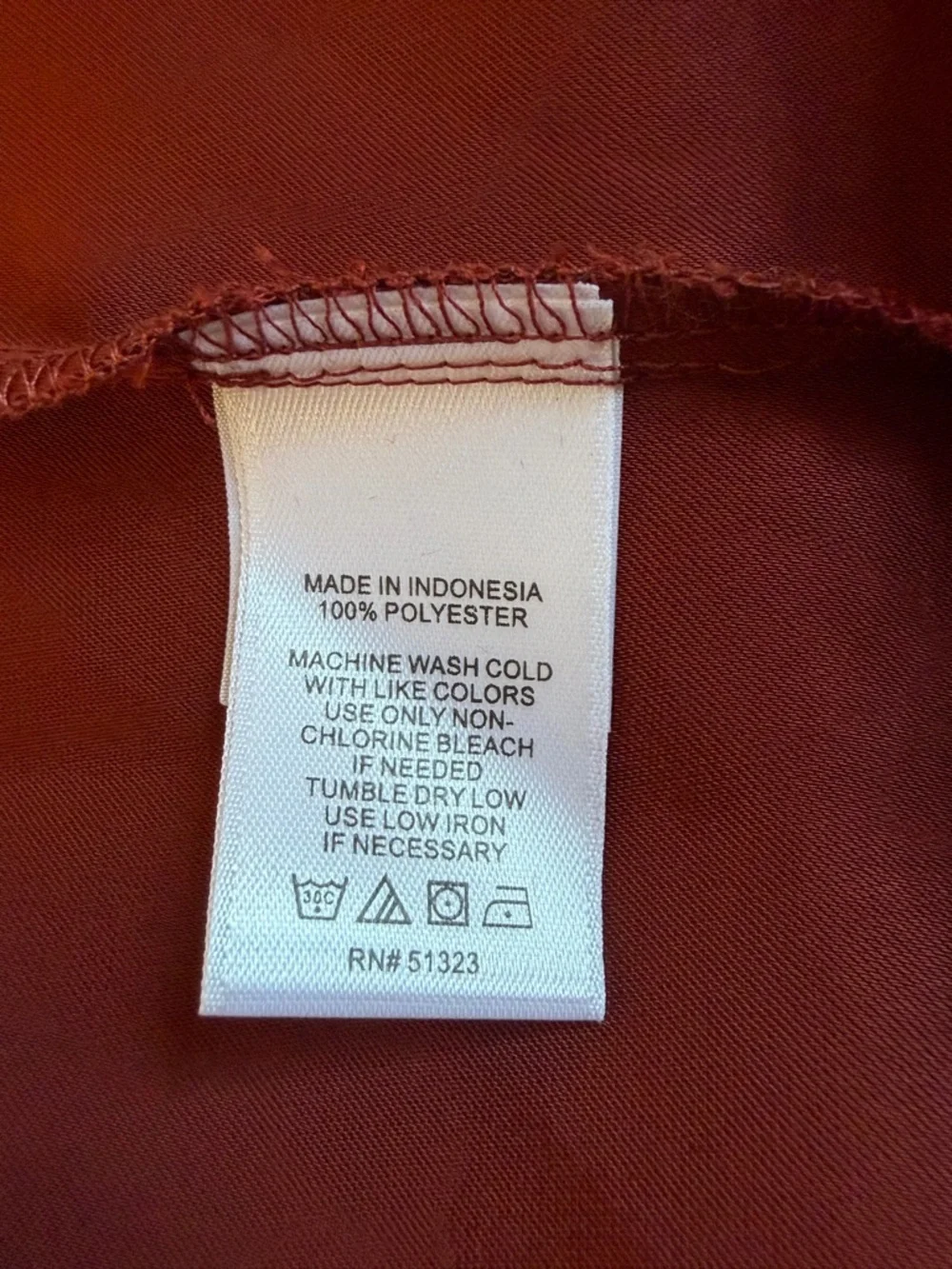 1. State lightweight blouse